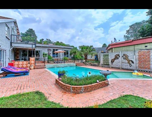 2 BEDROOM PROPERTY TO RENT IN WOODMEAD